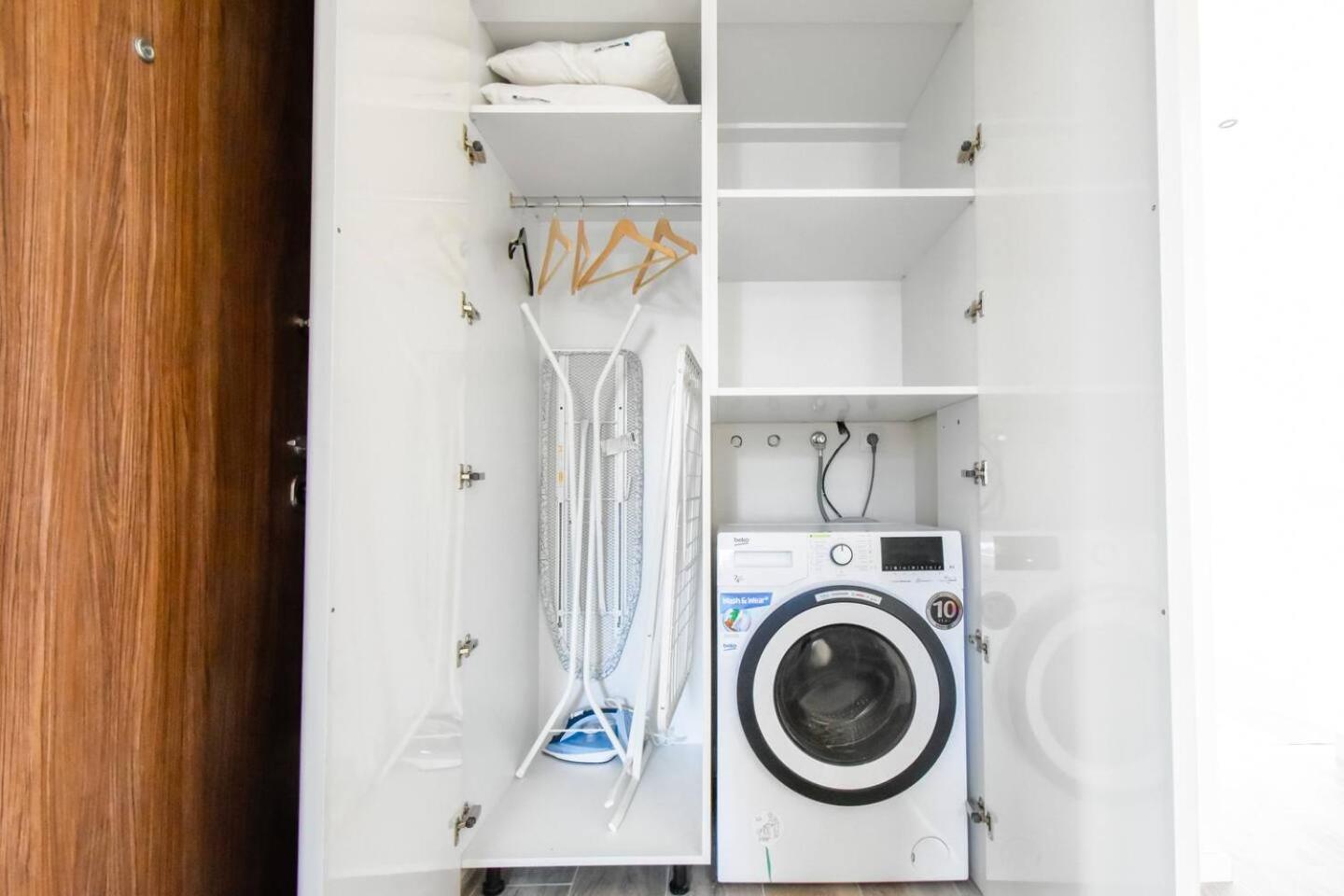 Main Street Area Metro Washer&Dryer View София Экстерьер фото